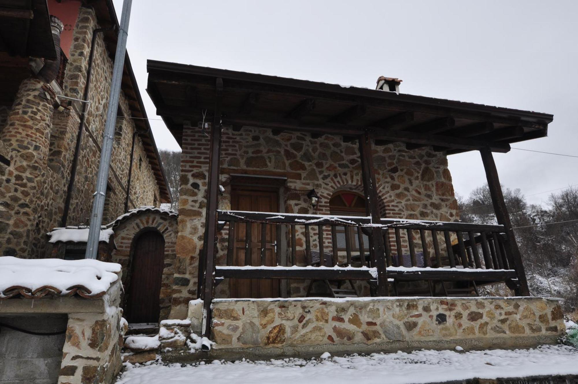 Iaspis Guesthouse Sidhirokhórion Buitenkant foto