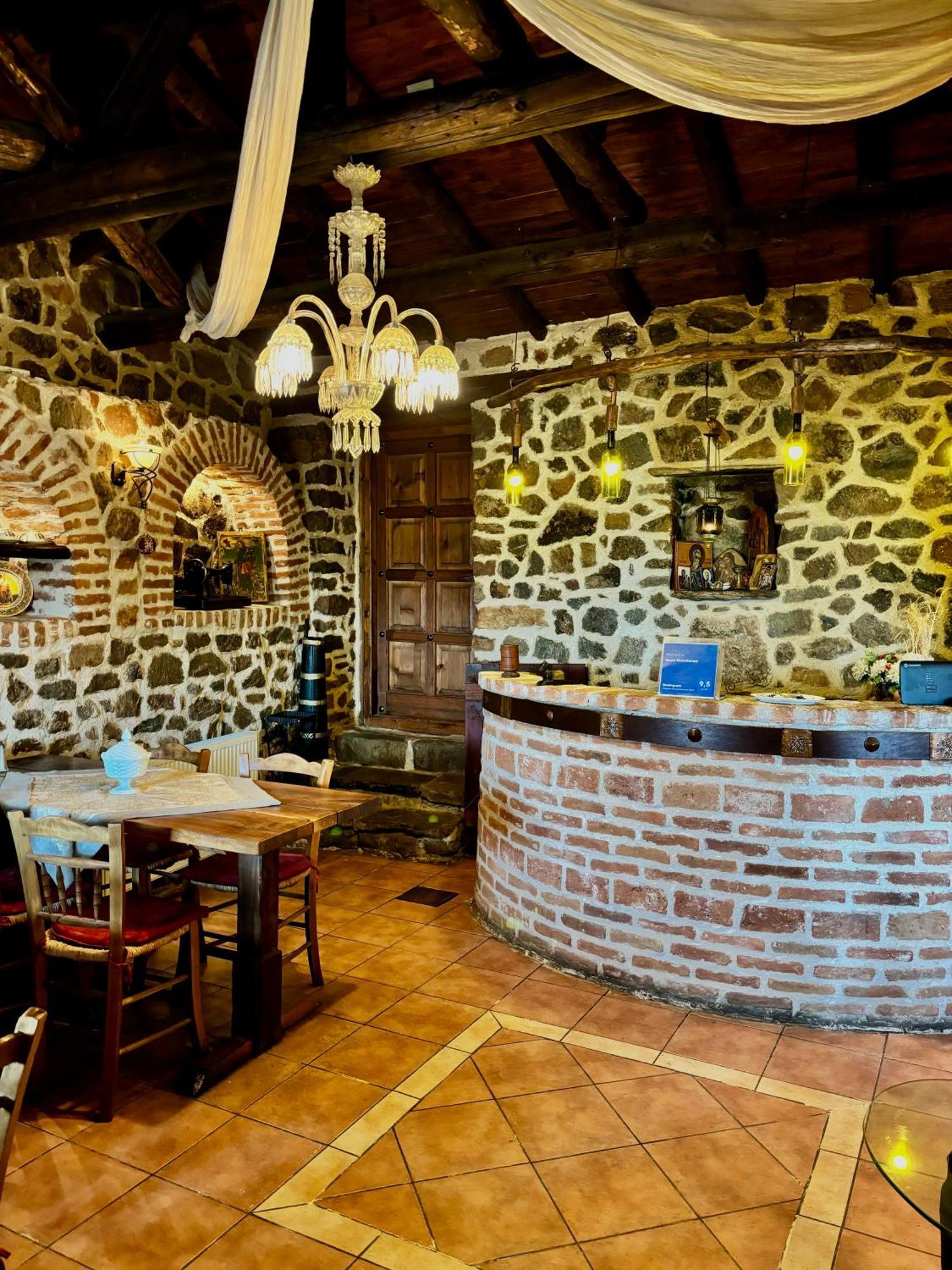 Iaspis Guesthouse Sidhirokhórion Buitenkant foto