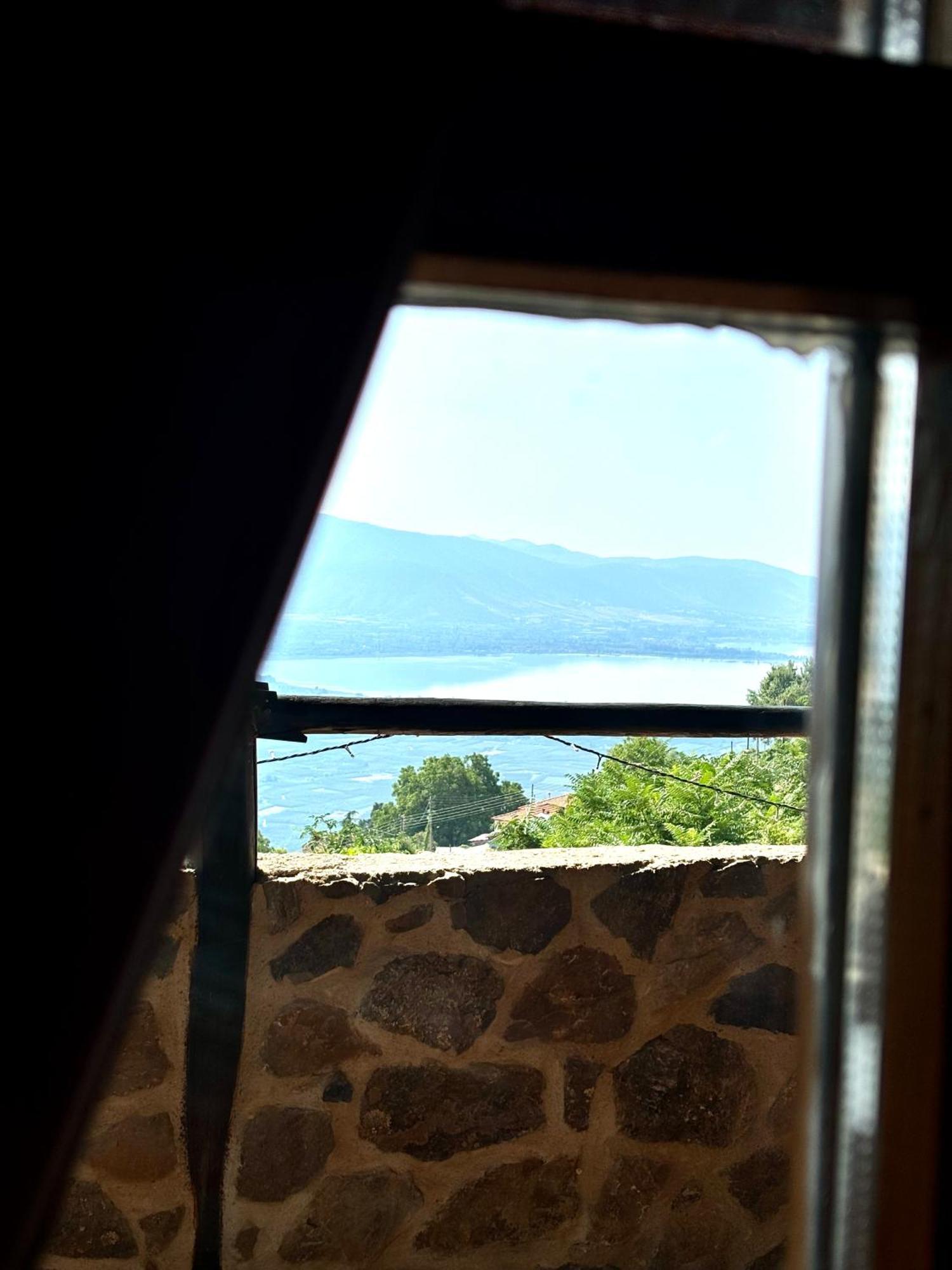 Iaspis Guesthouse Sidhirokhórion Buitenkant foto